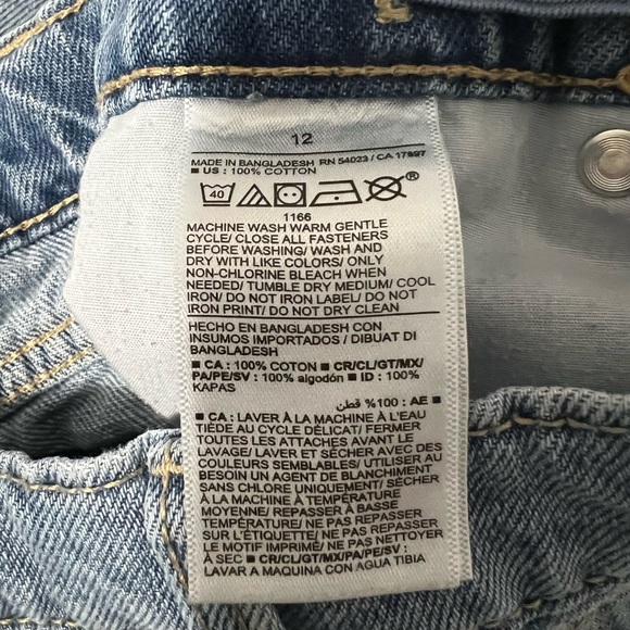 Old Navy Shorts - Picture 5 of 5